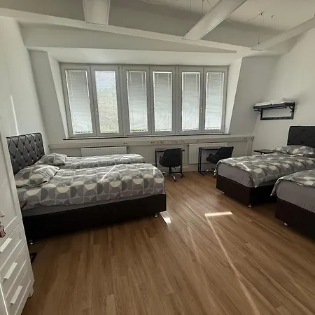 Apartment 1 4 Personen-gemeinschaftskueche-gemeinscharfts Bad Wc *